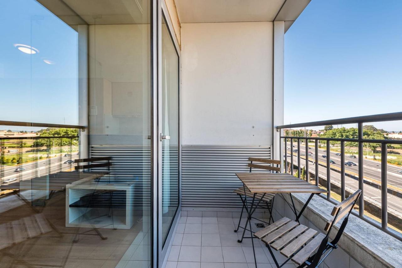 Dragon Stadium Studio W Balcony By Lovelystay OOporto Exteriör bild
